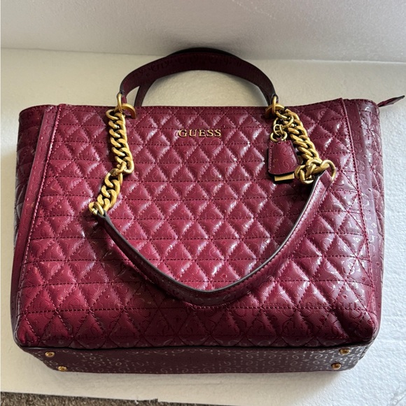 Guess Burgundy Quilted Tote with Gold Chain - Picture 7 of 12